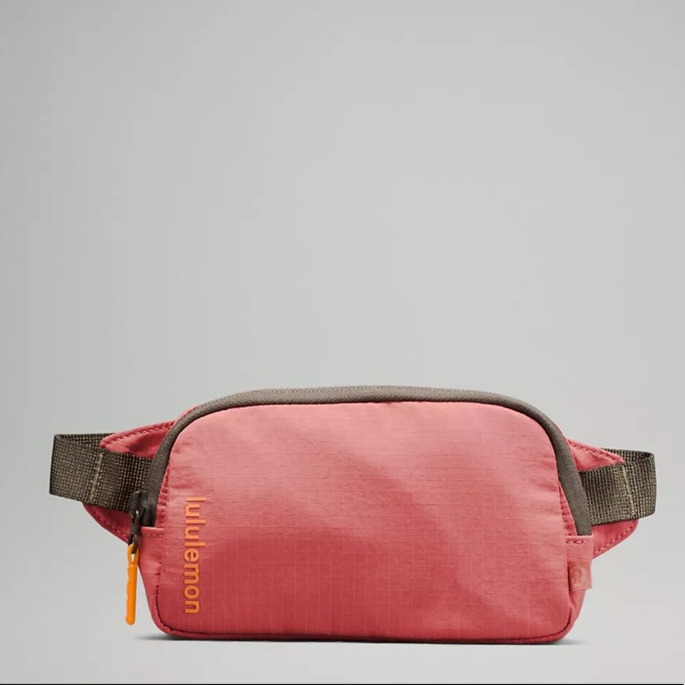 NWT Lululemon Mini Belt Bag In Brier Rose